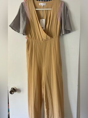 Kristinit Short Sleeve Silk Jumpsuit Sz S